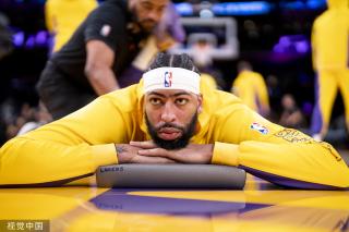 条清晰的成 条清晰的成