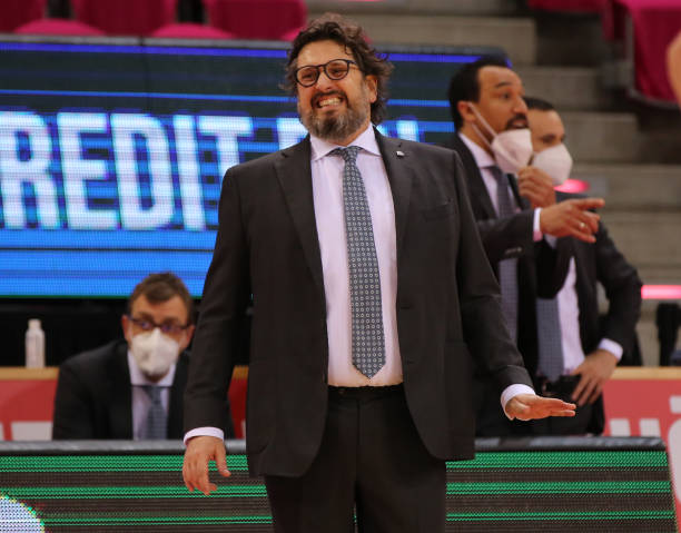 在这场引人 在这场引人