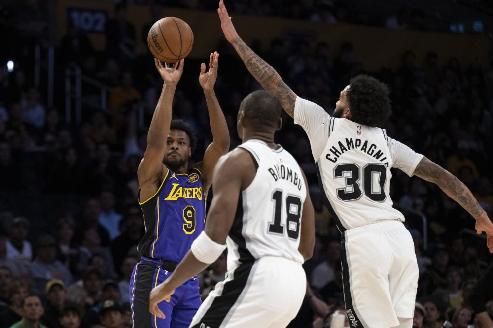 与国际强队 与国际强队